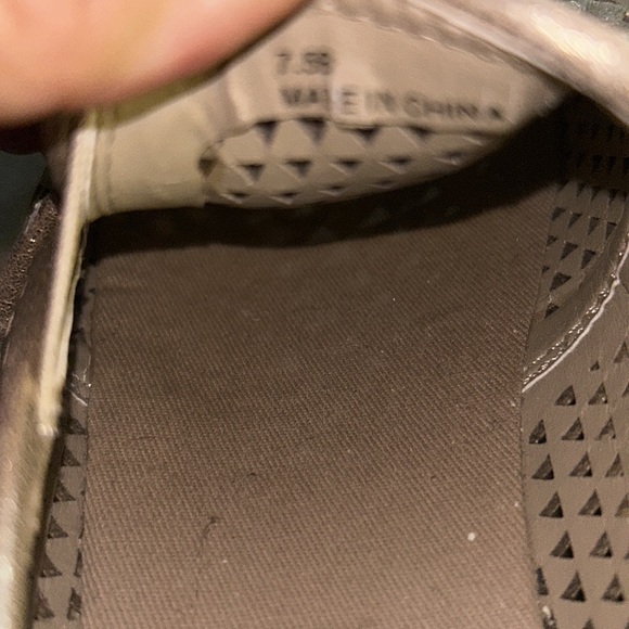 Steven Madden Gold Slip on Espadrilles - Picture 6 of 7